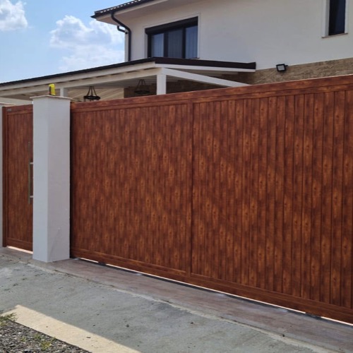 Clôture en aluminium - cherry wood